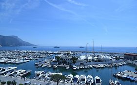 The Originals City, Hôtel Frisia, Beaulieu-sur-Mer (Inter-Hotel)